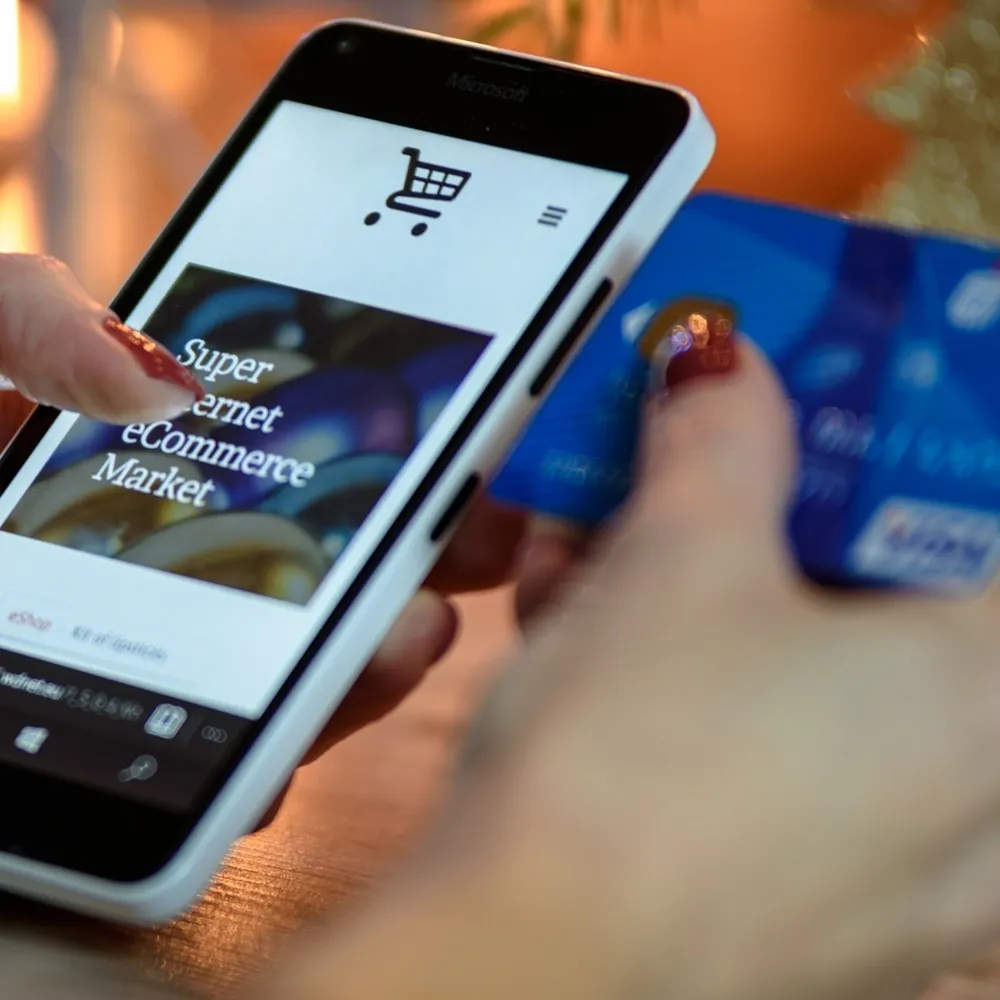 Potencjał m-commerce. Komentarz Rafała Karczewskiego
