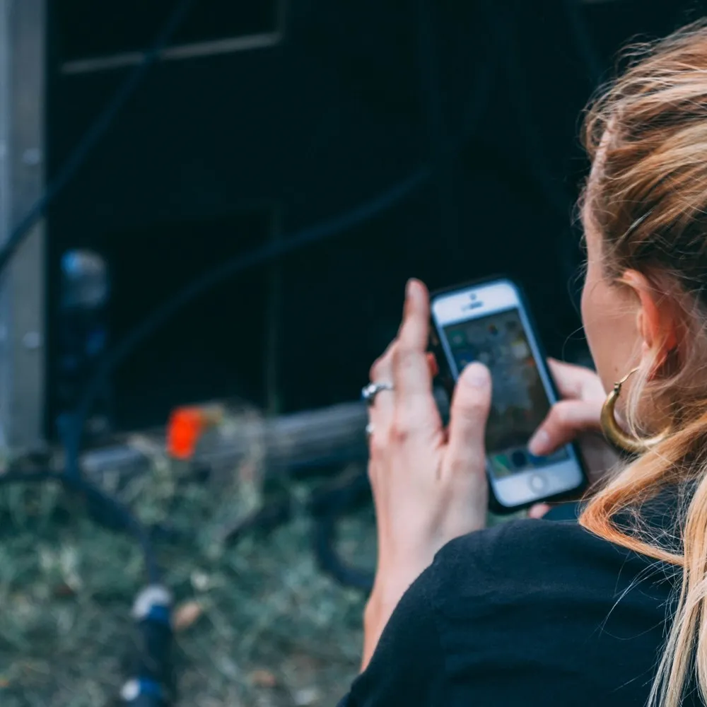 Branding na mobile’u – które formaty i narzędzia wzmacniają siłę marki?